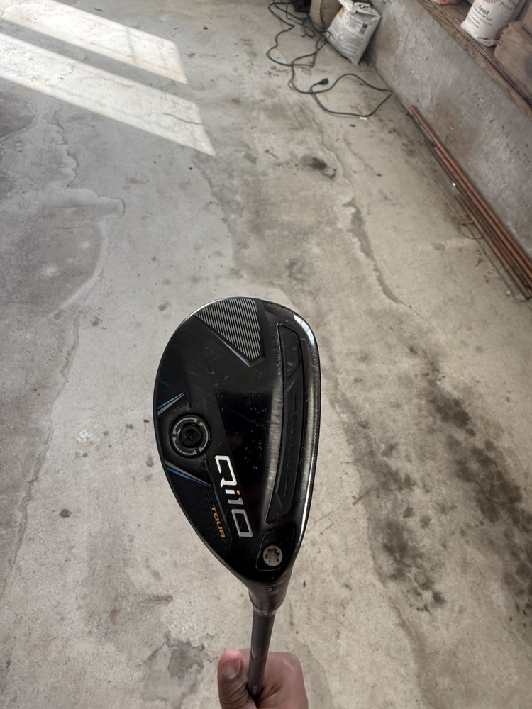 X-stiff taylormade qi10 tour 19.5deg 3 hybrid