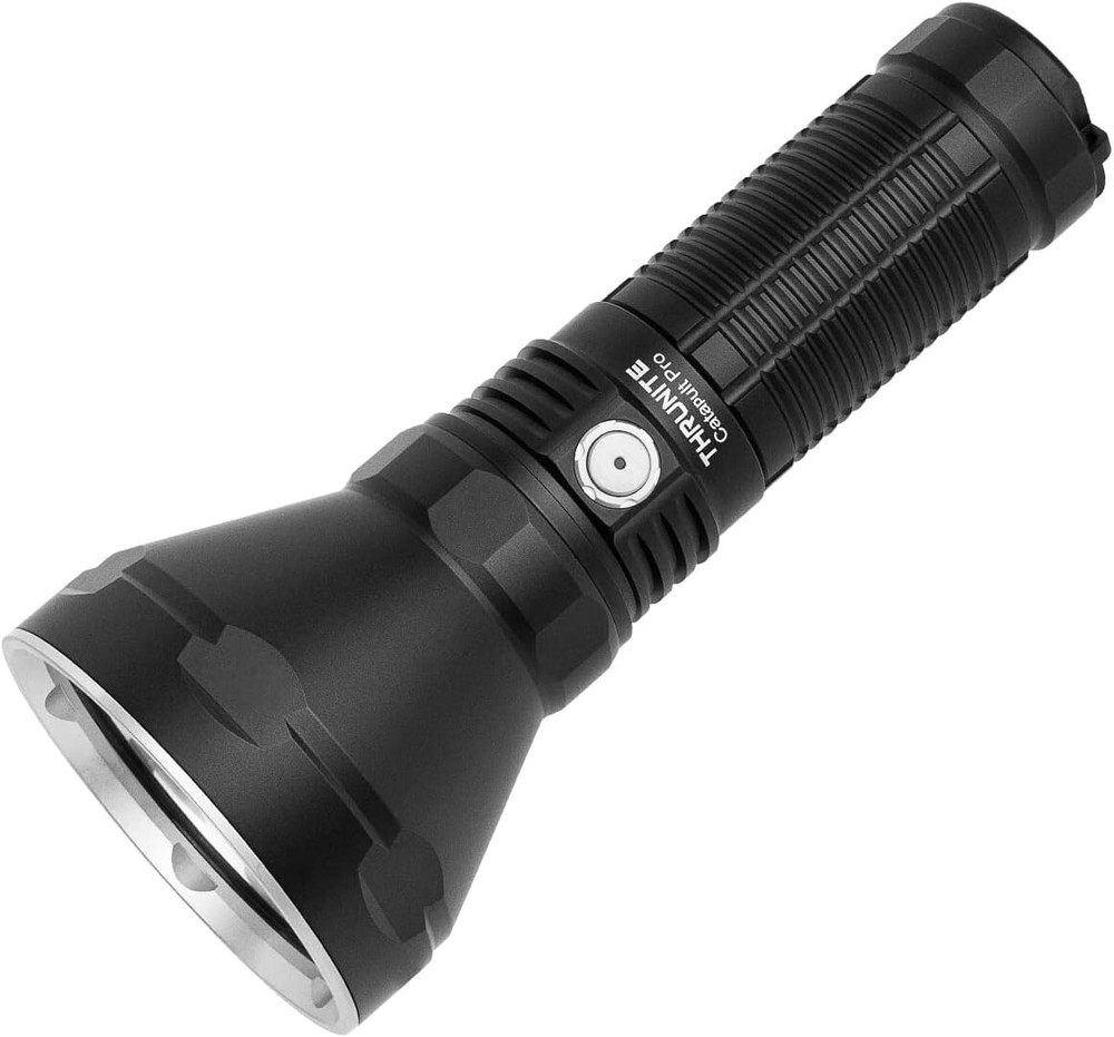 Catapult Pro SFT70 LED Flashlight with 1005m Throw & Rechargeable