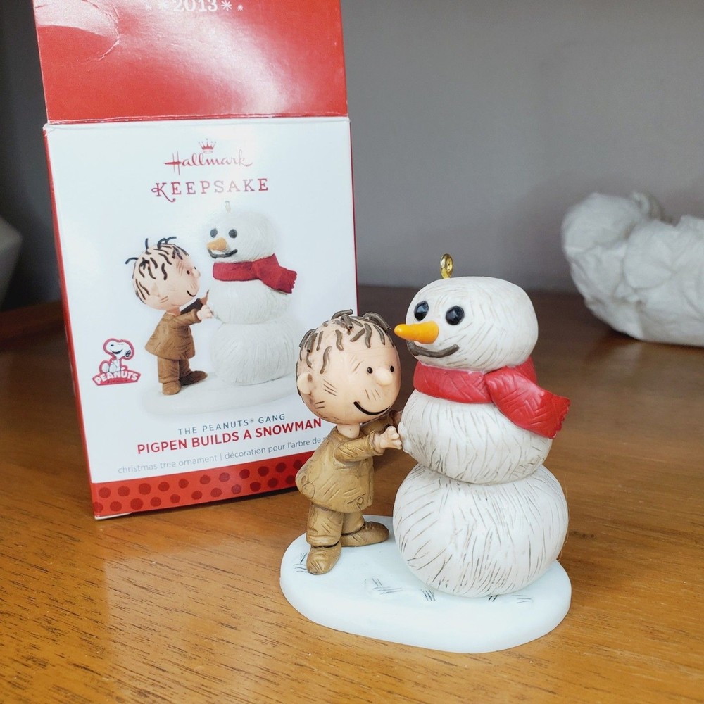 2013 Hallmark Peanuts Pigpen Builds a Snowman Snoopy Keepsake Christmas Ornament