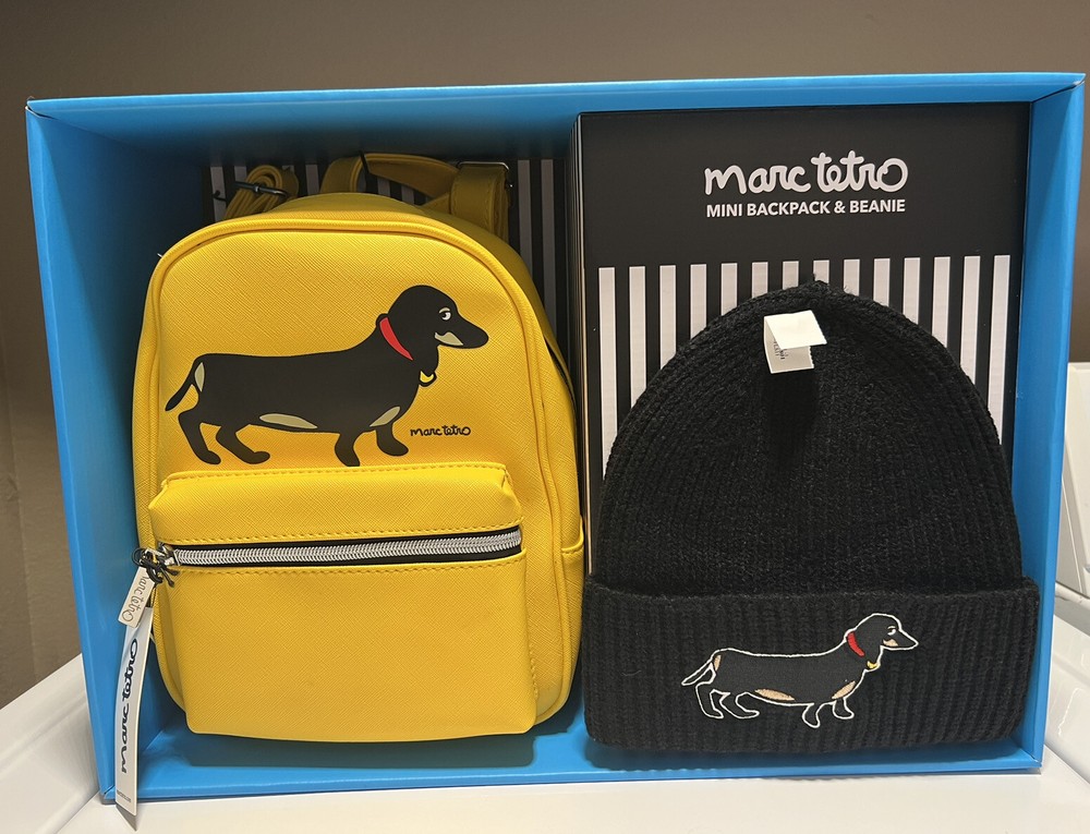 MARC TETRO DACHSHUND BACK PACK AND BEANIE GIFT BOX SET YELLOW NEW IN BOX