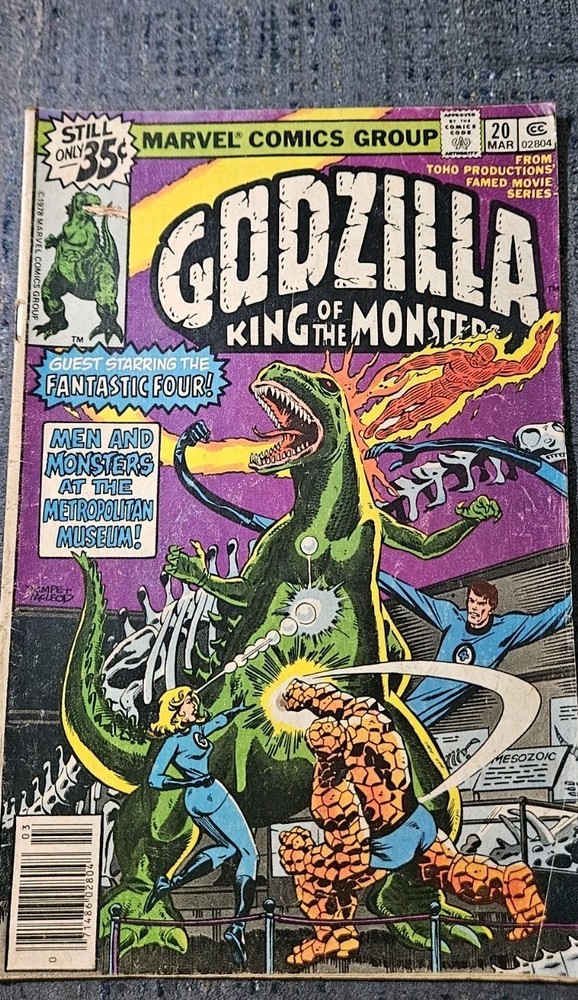 1979 Bronze Age Godzilla King of the Monsters #20 Rare w Fantastic 4 Comic