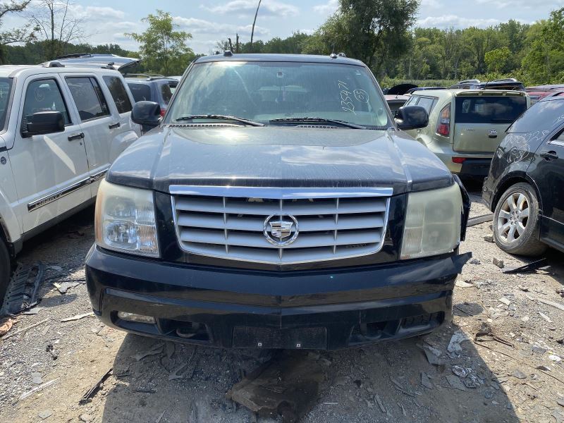 Driver Left Tail Light Fits 02-06 ESCALADE 1424691