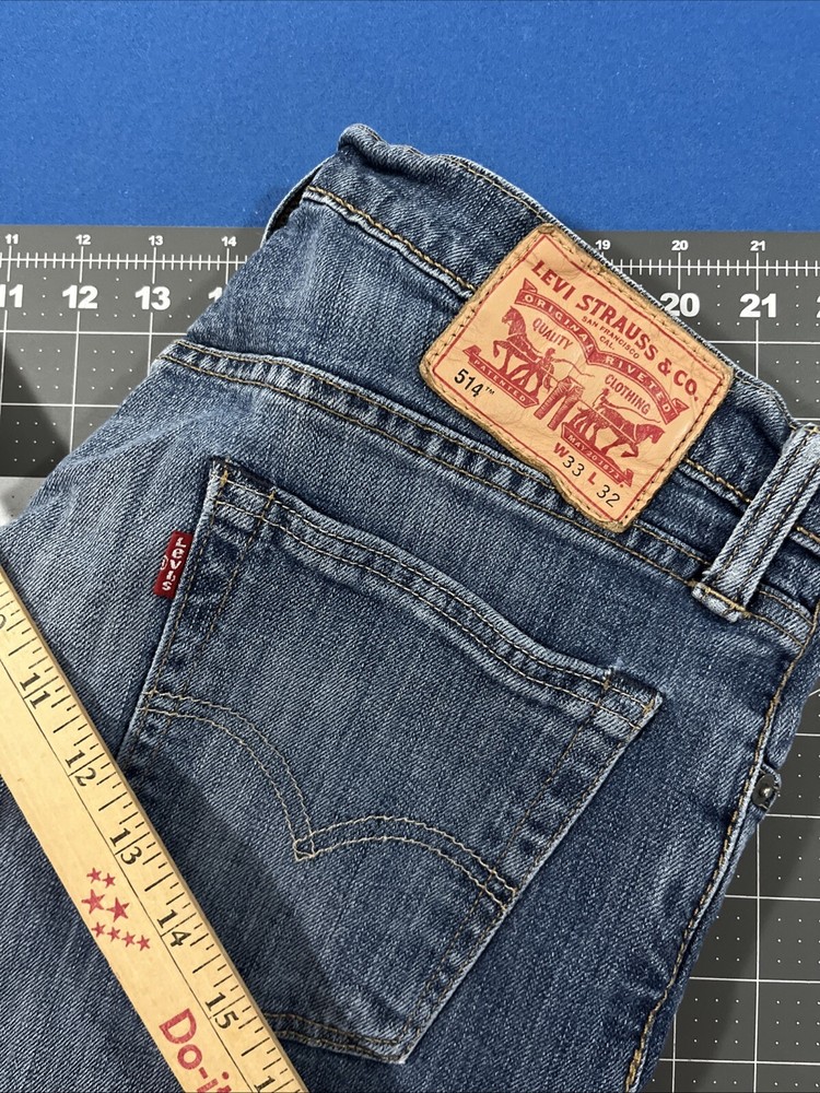 Levi’s 514 Straight Fit Jeans Mens 33x32 Blue Fade 98/2 Stretch Denim Wallet