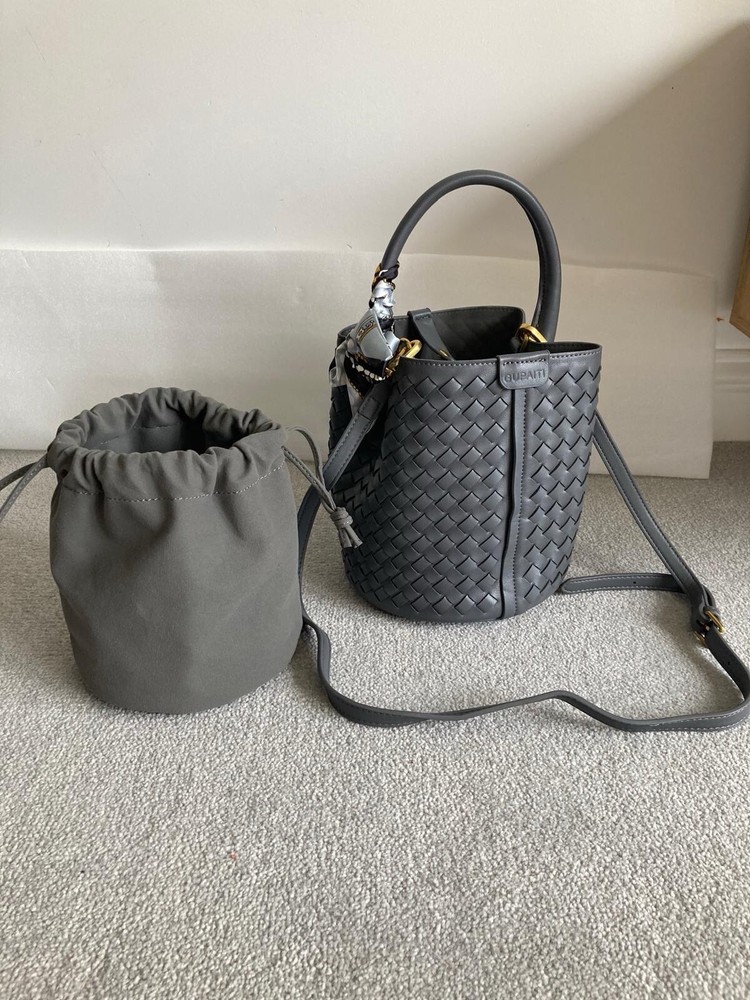 Women Woven top handle leather Bag With Pouch And Shoulder Straps buckets bag