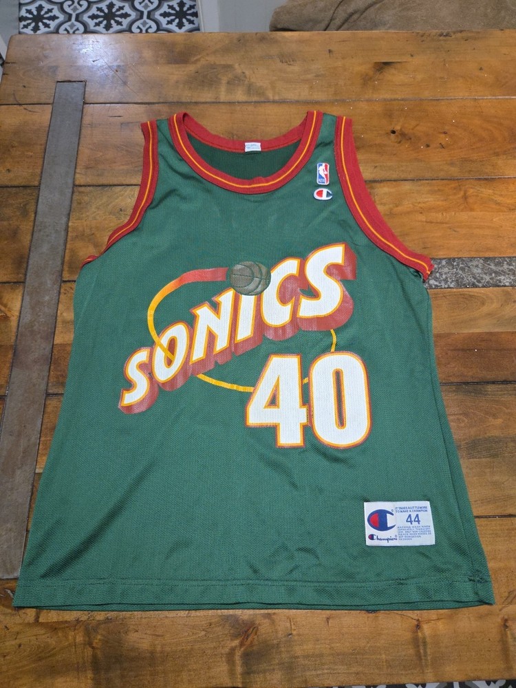 Vintage Champion Seattle Sonics Shawn Kemp Jersey Men’s Size 44 Large L