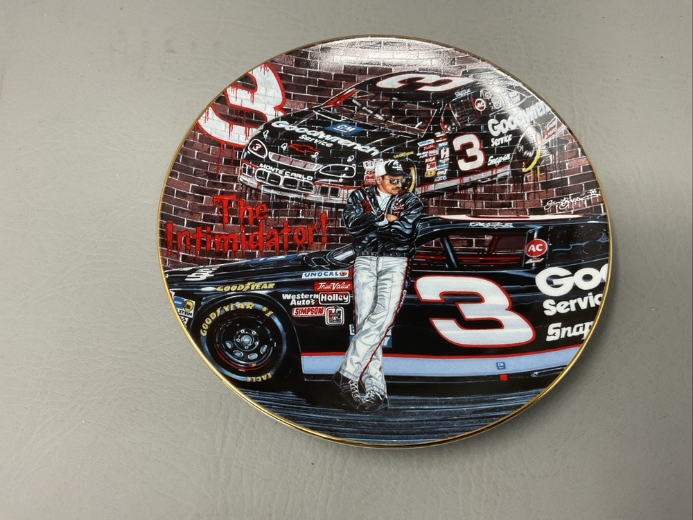 2001 Dale Earnhardt #3 NASCAR Ready Porcelain Collectible Plate