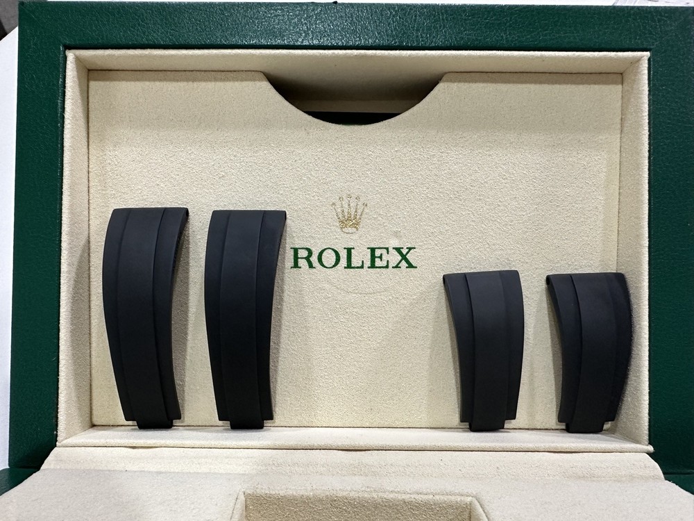 AUTHENTIC Rolex 20 mm Oyster Flex Watch Strap.