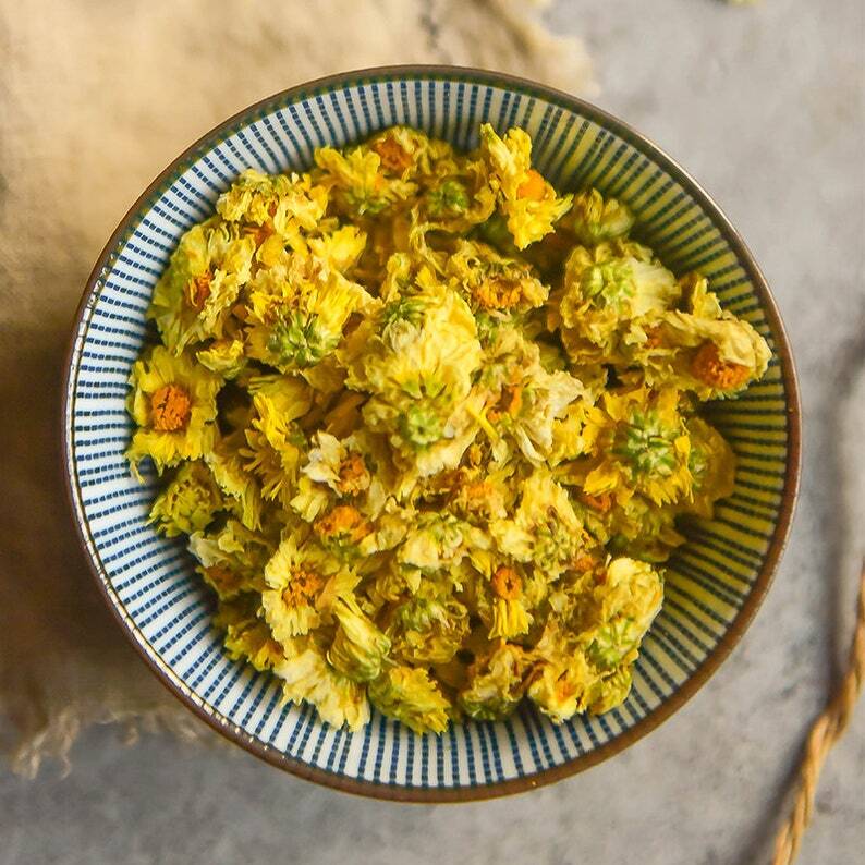 Organic Dried Chrysanthemum Buds Tea Makes A Healthy Tea Relieve Stress