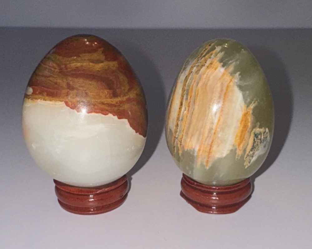 VTG 2 POLISHED MARBLE ONYX STONE EGGS