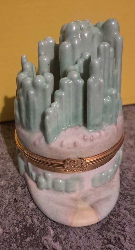 Authentic LENOX Wizard of Oz Collection emerald City Trinket Treasure Box