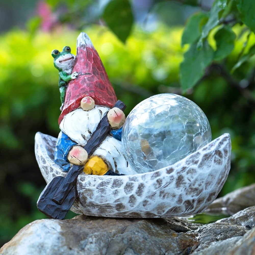 Garden Gnome Statue,Solar Gnomes Figurine,Outdoor Gnome Decor,Gnomes Decorati...