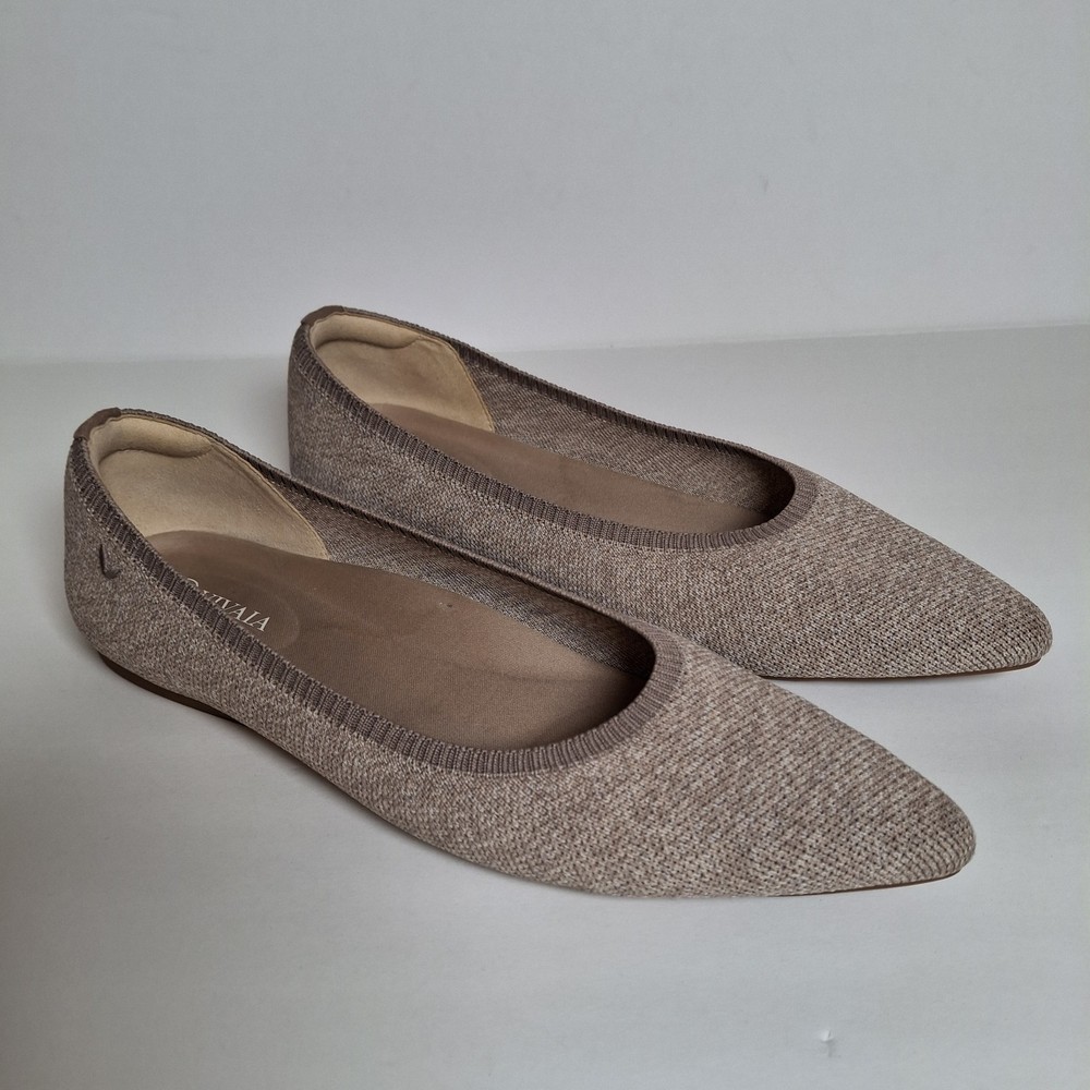 Vivaia Aria Knit Slip On Ballet Flat Shoes Women's 11 Oatmilk Beige Pointed Toe