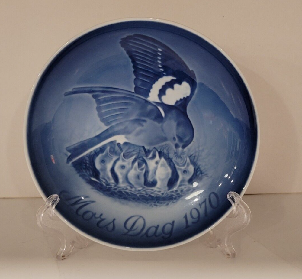 Mothers Day 6 Inch Sparrow Wall Plate B&G Copenhagen Denmark 1970-image