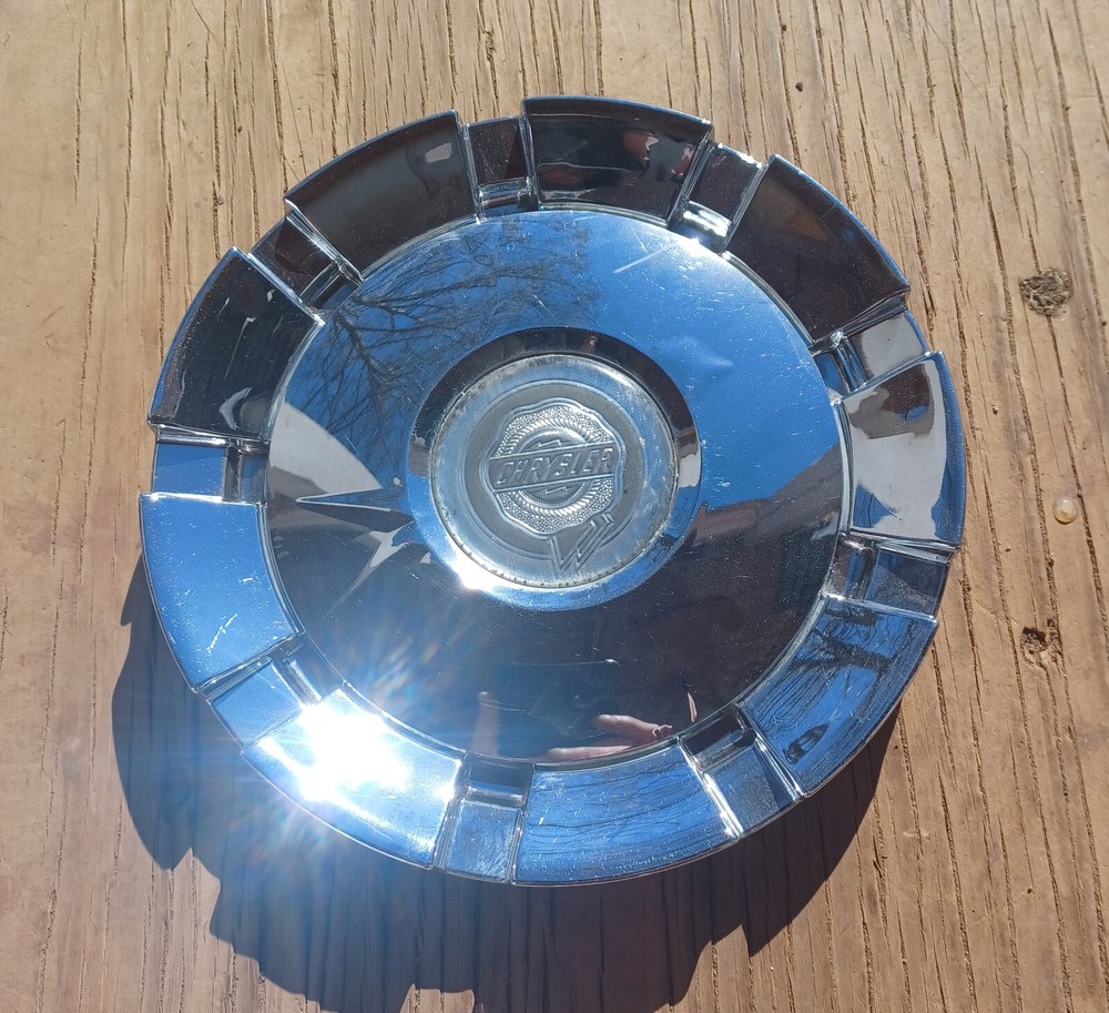 1 Chrysler 300 Factory OEM Wheel Center Hub Cap Chrome 1DJ99TRMAA