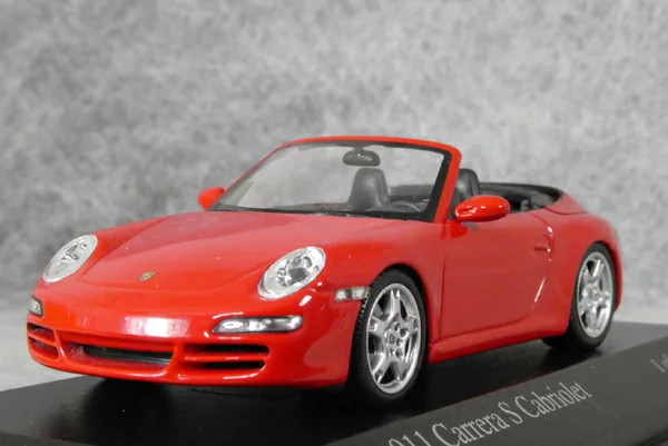 MINICHAMPS 1/43 Porsche 911 997 Carrera S Cabriolet 2005 Red Model Car