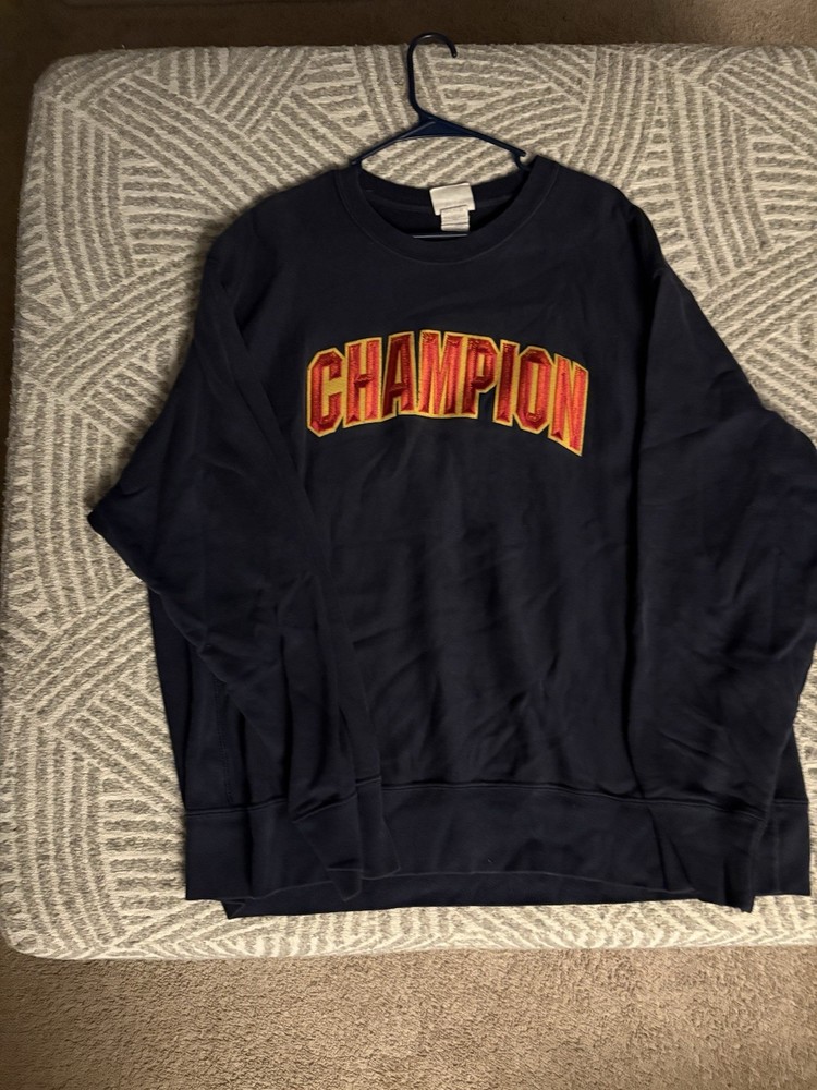 Vintage Champion Crewneck Sweatshirt | Stitched Logo | Men’s 3XL | Classic Fit