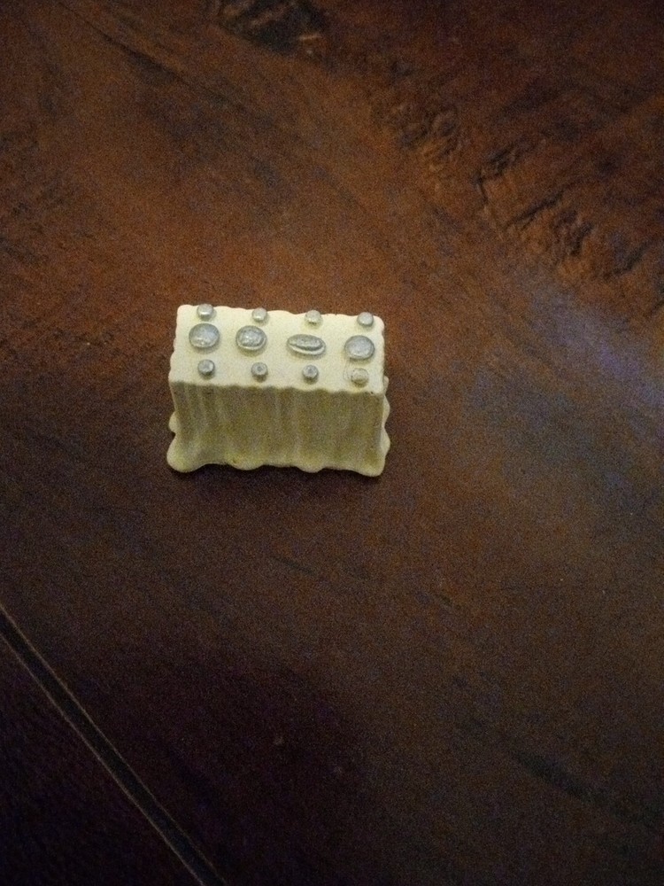 Harry Potter Hogwarts Castle Playset Replacement Table Polly Pocket 2001 .