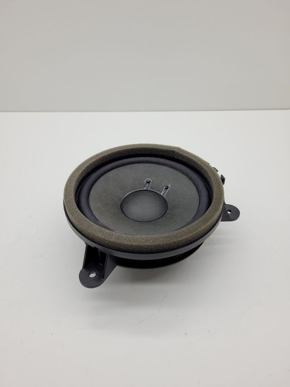 Volvo V40 2015 Rear Door Speaker 30657445 SVJ5039 OEM Replacement
