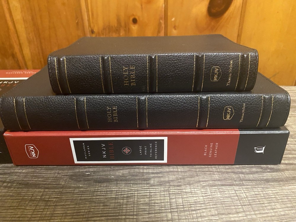 NKJV Maclaren Thinline Bible and Genuine Leather Compact Edition - New King James Version-image