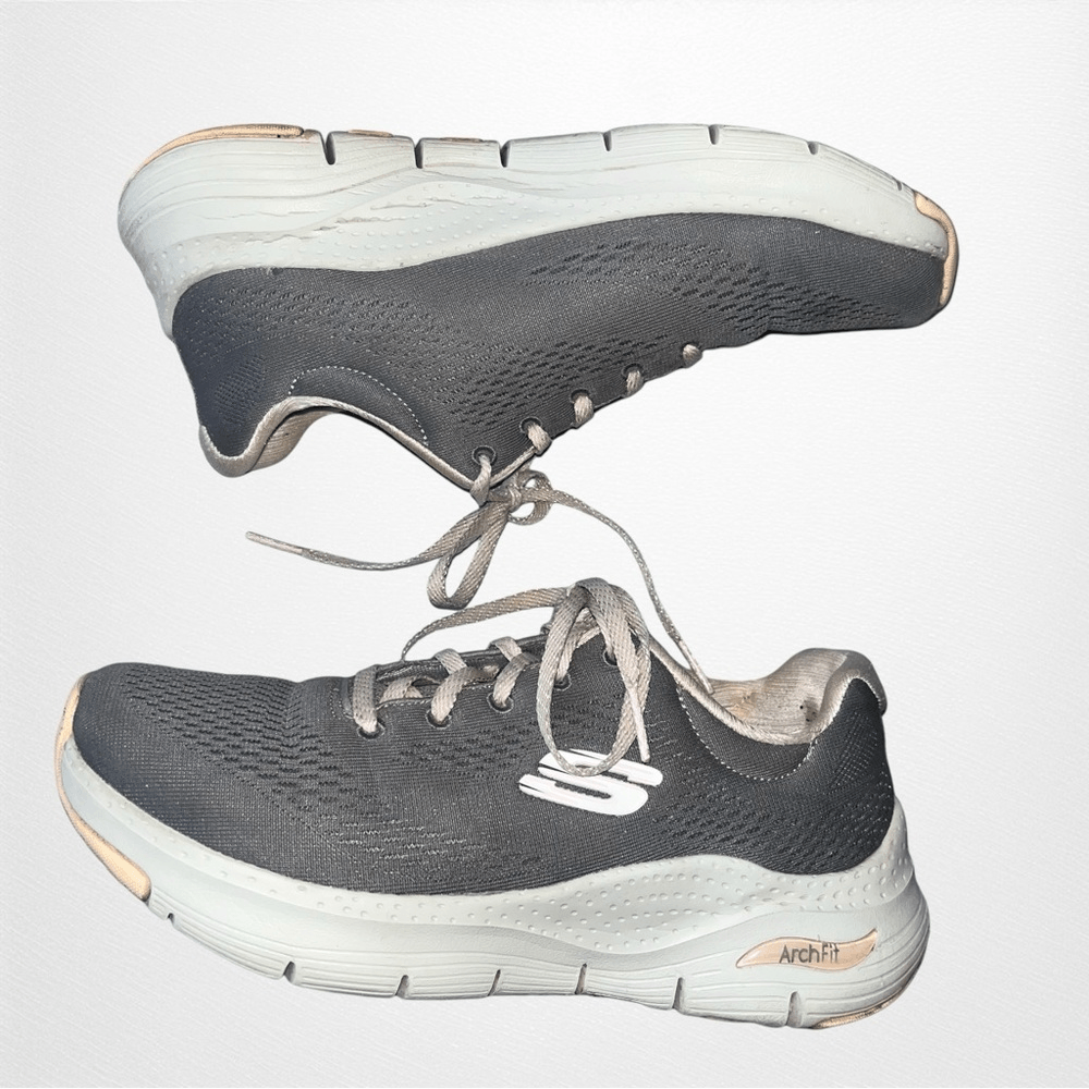 Used Skechers Arch-fit Gray and Pink Sneakers Size 7