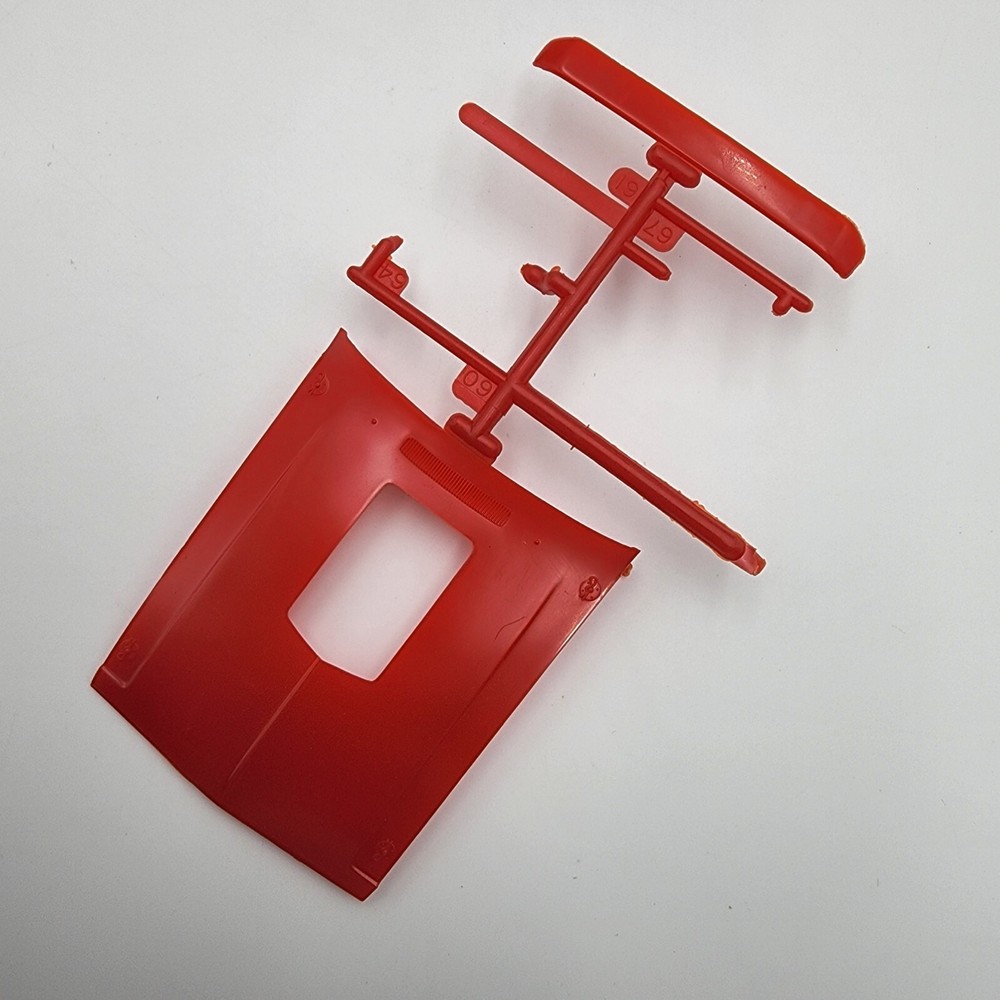 Monogram 1/24 Dodge Challenger 2729 Parts Kit Bash Hood Spoiler Sprue Tree