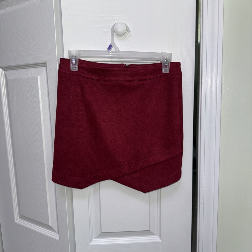 JACK by BB Dakota burgundy asymmetrical Faux Suede Miniskirt Size S zipper