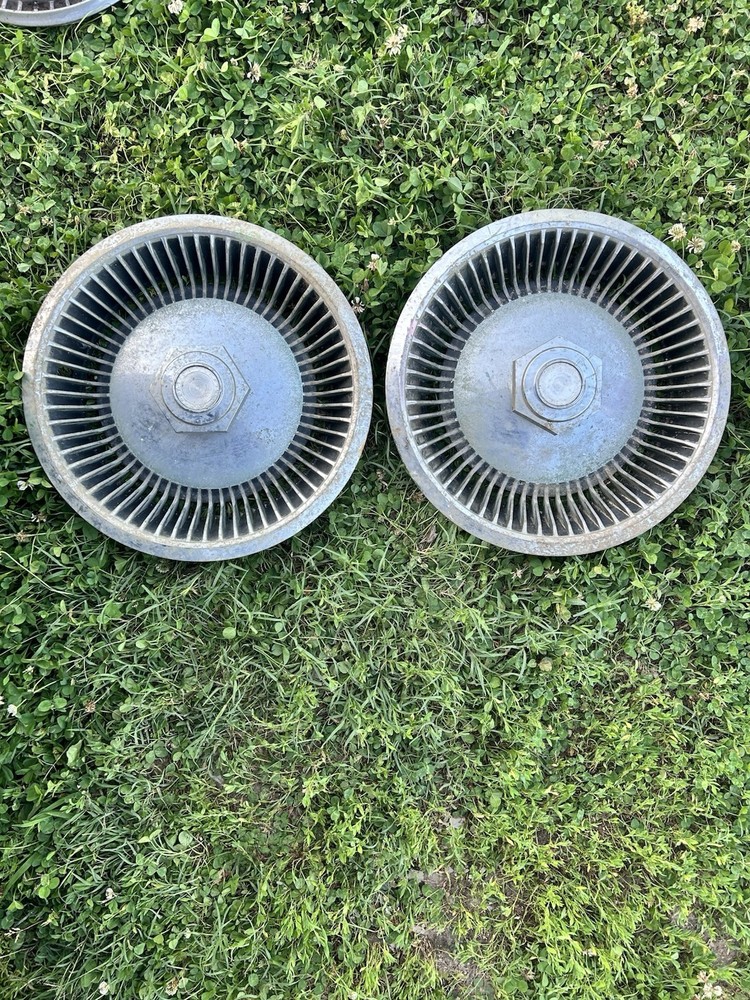Set of 2 Vintage 1978-1979 Chrysler Cordoba Hubcap Wheel Covers 3699496