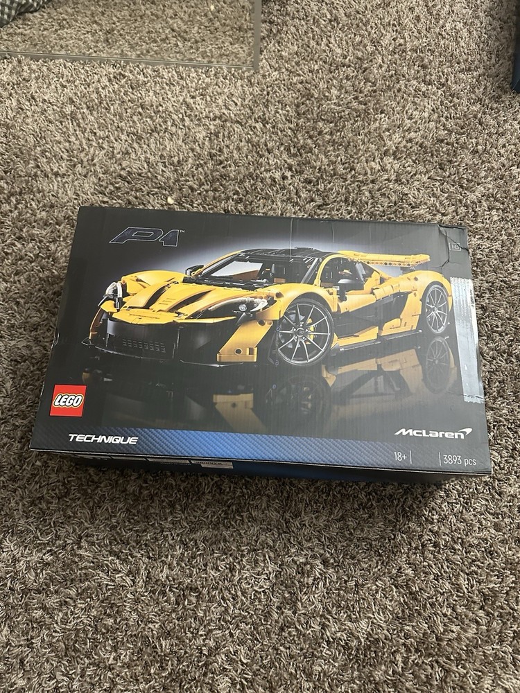 LEGO TECHNIC: replica McLaren P1 (42172) Brand New  Yellow