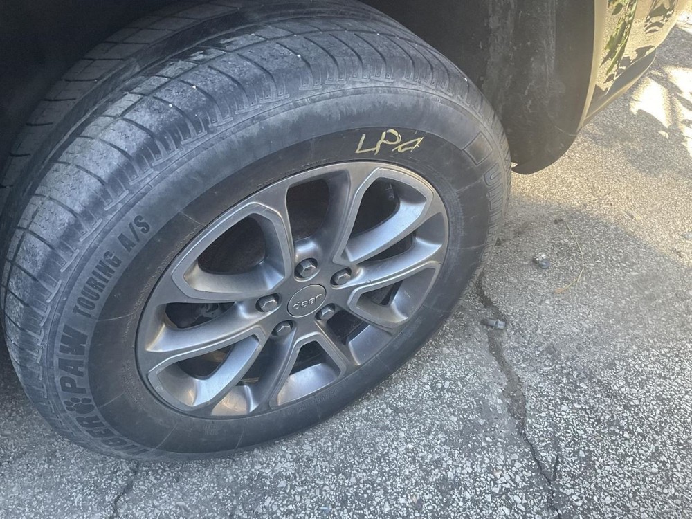 Wheel 18x8 Aluminum Fits 14-16 GRAND CHEROKEE 4707548