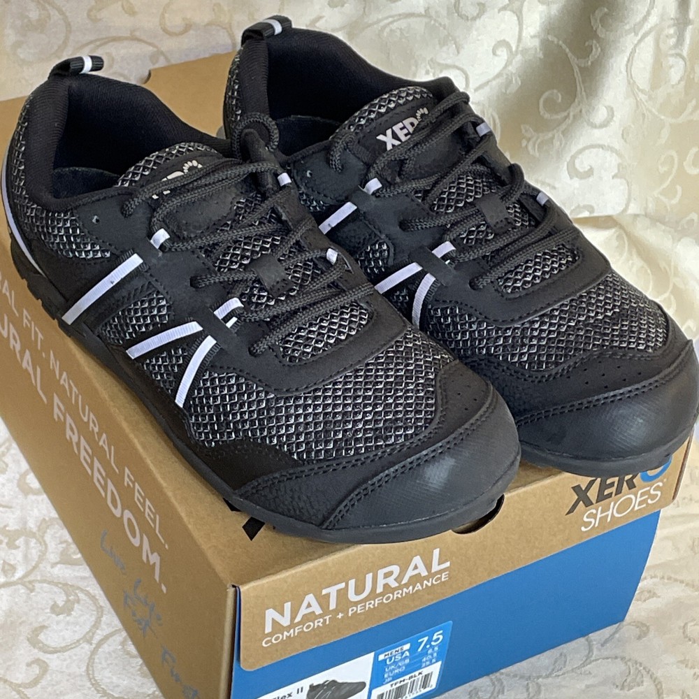 Xero Shoes Mens 7.5 Terraflex II Black Trail Running Hiking Shoe