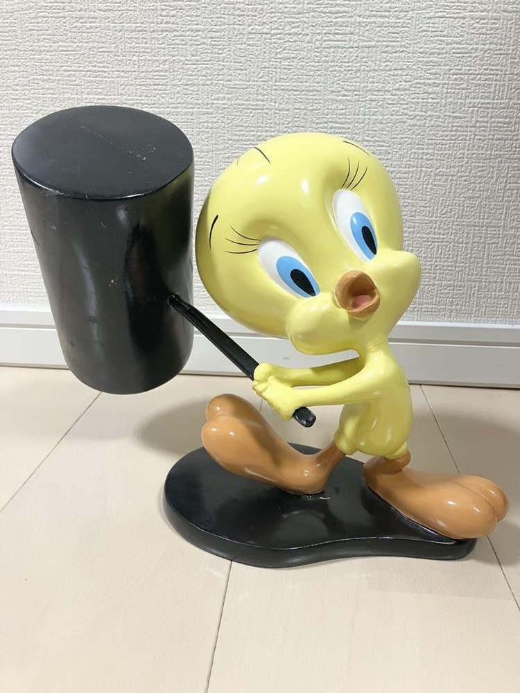 Vintage Rooney Tunes Tweety Figurine with Hammer Toy