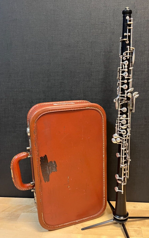 Malerne Paris Oboe