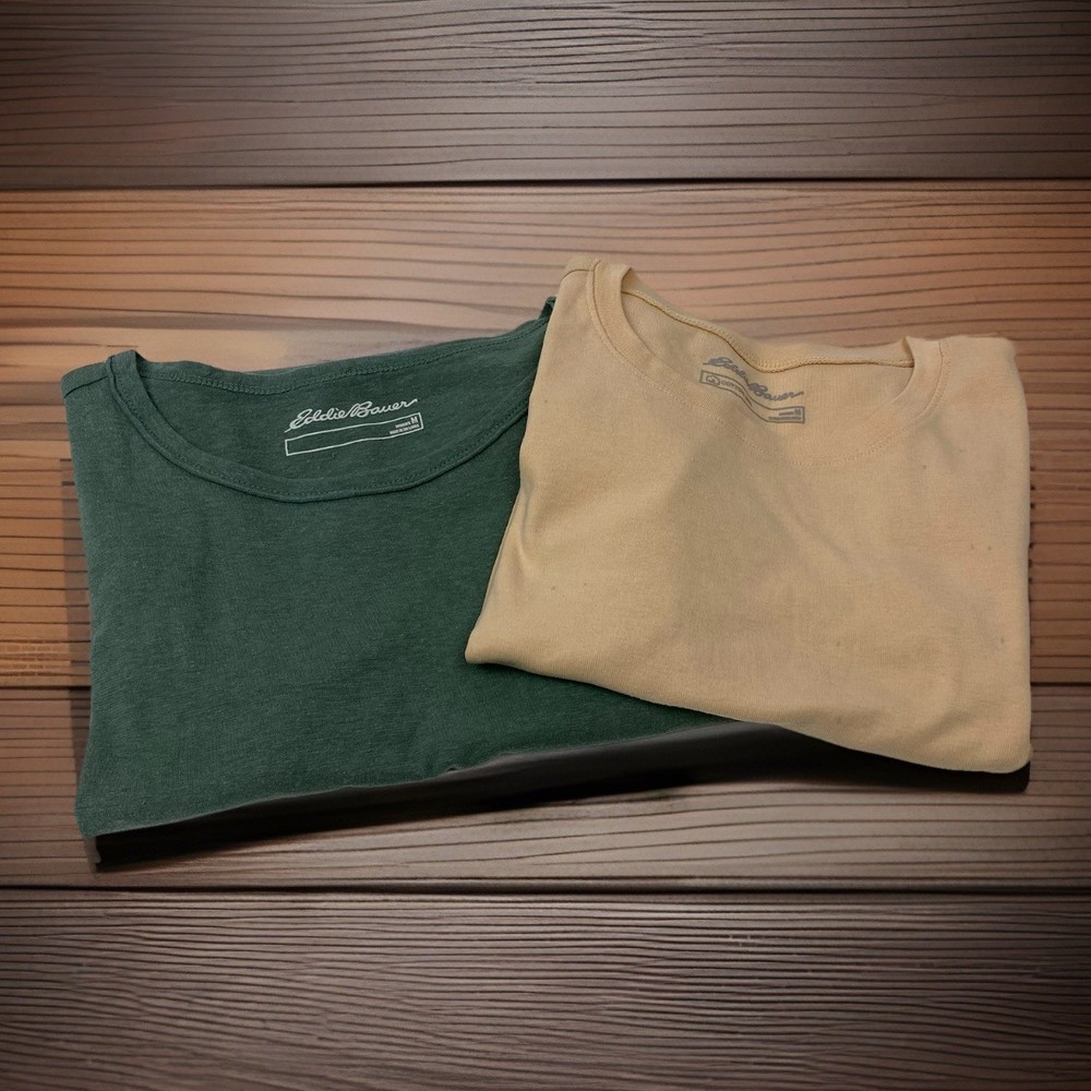 Eddie Bauer Womans M Medium Green Beige Short Sleeve Crew Neck T Shirt
