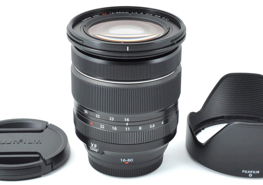Fujifilm XF 16-80mm F4 R OIS WR Zoom Lens with Hood in Mint Condition