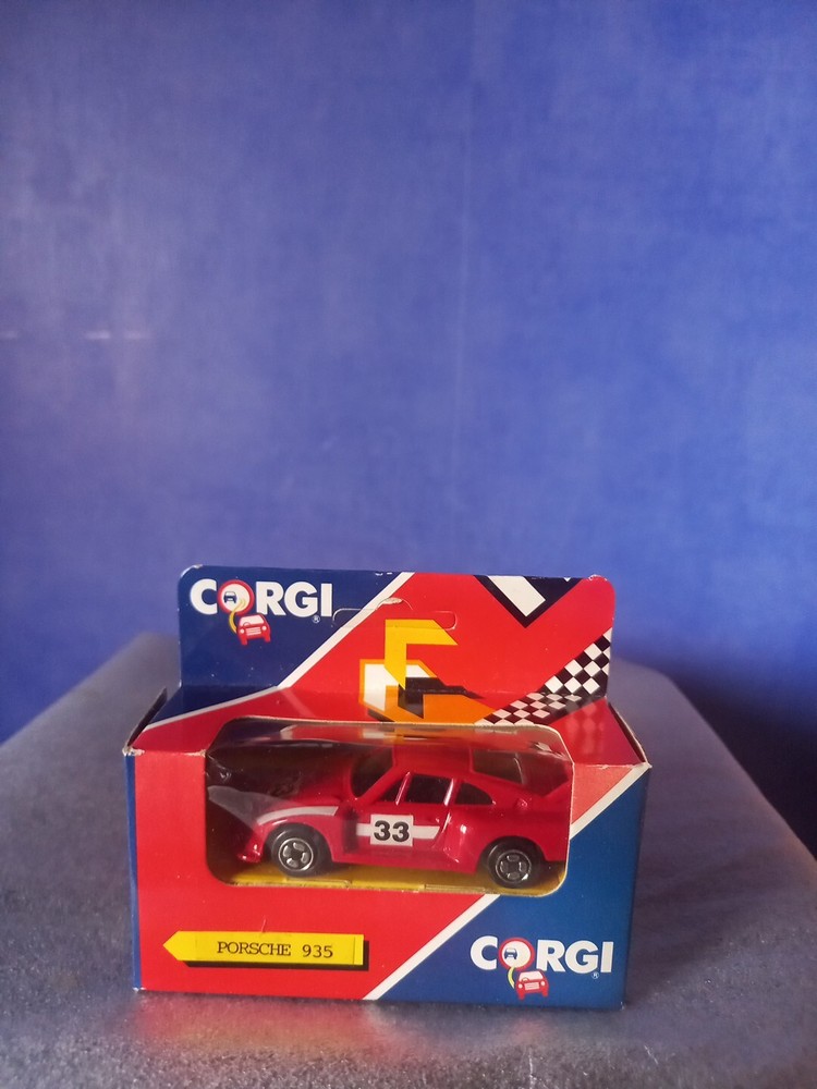 VINTAGE CORGI JUNIORS PORSCHE 935 RACE CAR - 1992 Model.( 90440)