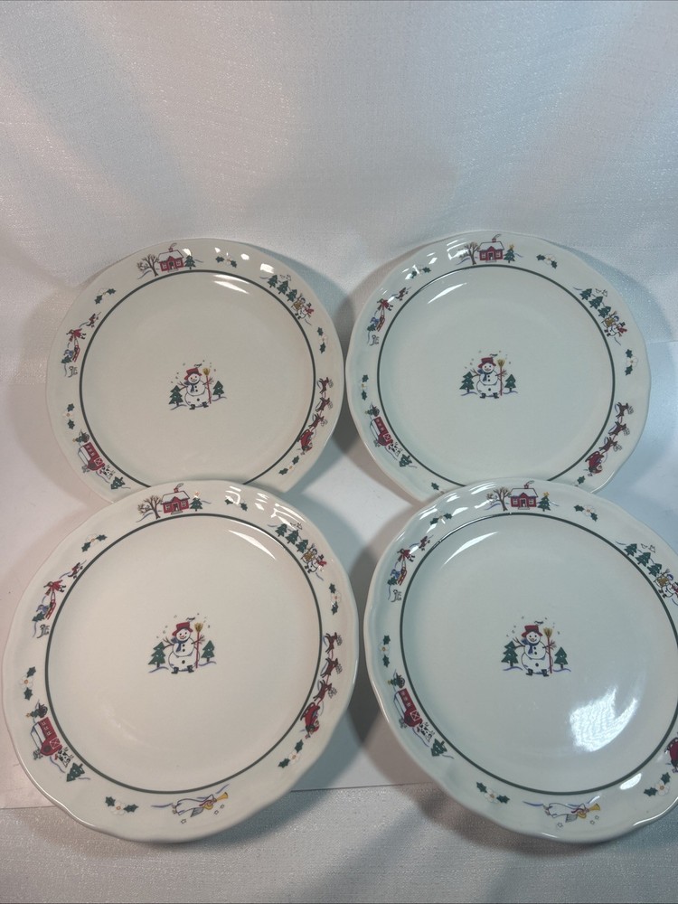 Pfaltzgraff Snow Village 4-Piece 11