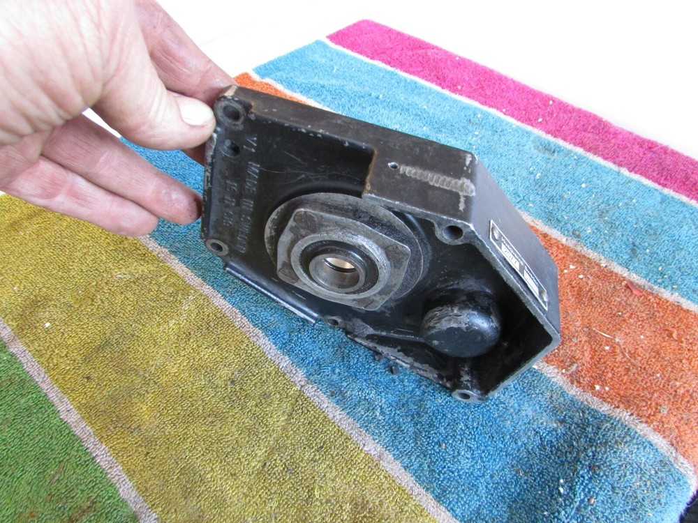1980 Husqvarna Husky 390 Auto Output Shaft End Plate