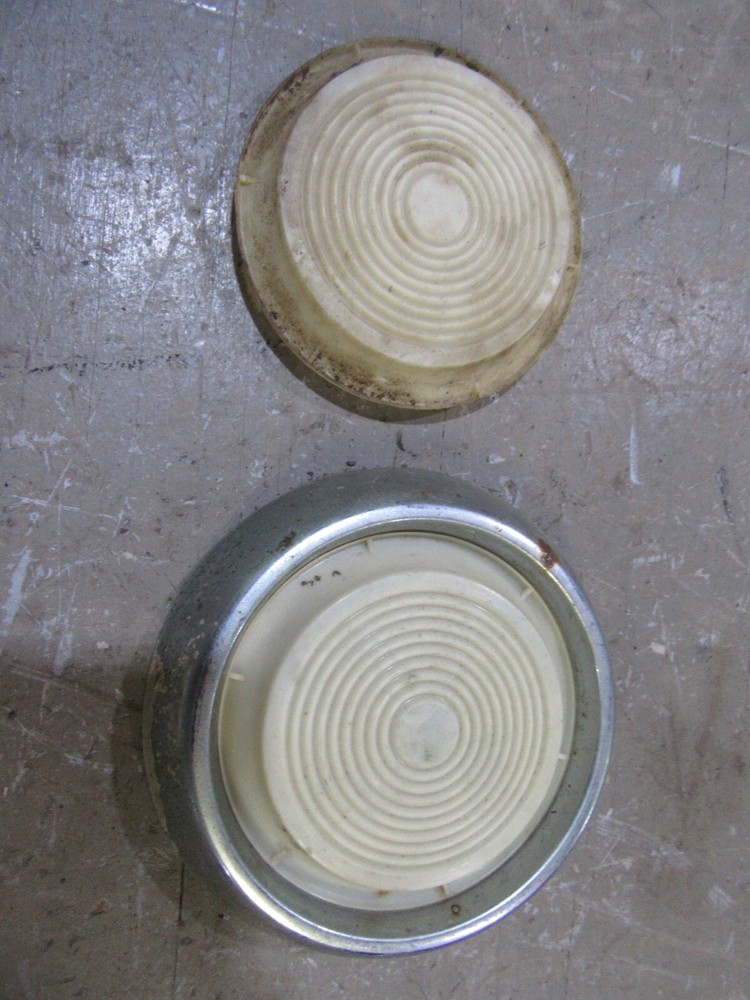 1958 Chevrolet Bel Air Biscayne Yeoman Dome Light Trim Lens Parts