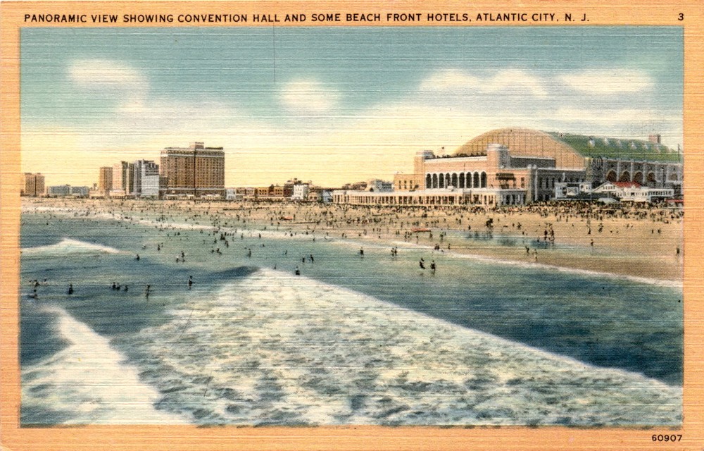 ATLANTIC CITY, CONVENTION HALL, BEACH FRONT HOTELS Postcard
