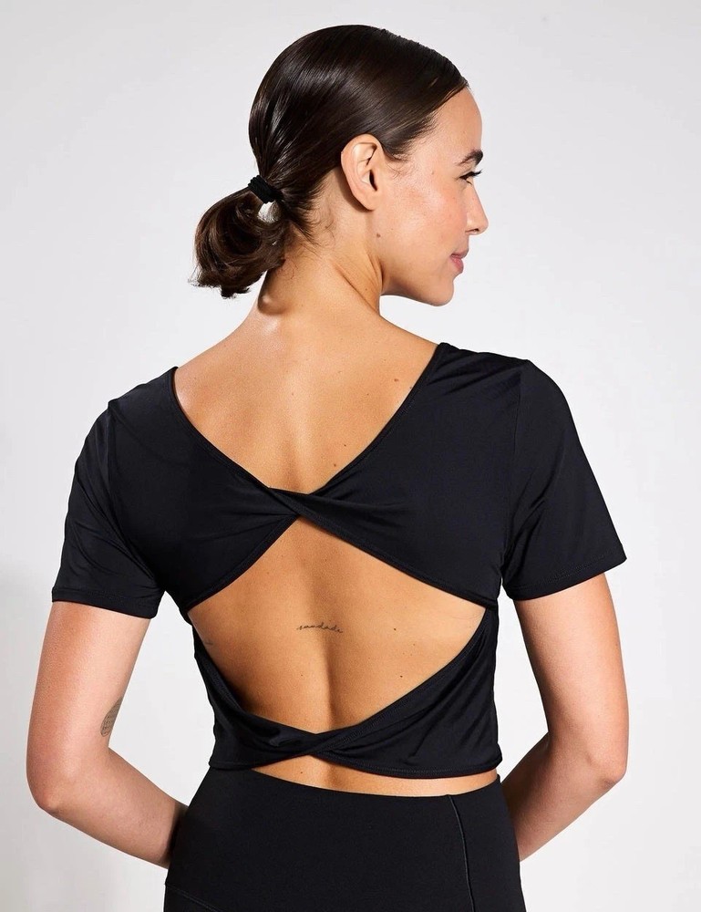 Nike One Women Classic Dri-FIT  Cropped Twist-Back Top Black  M
