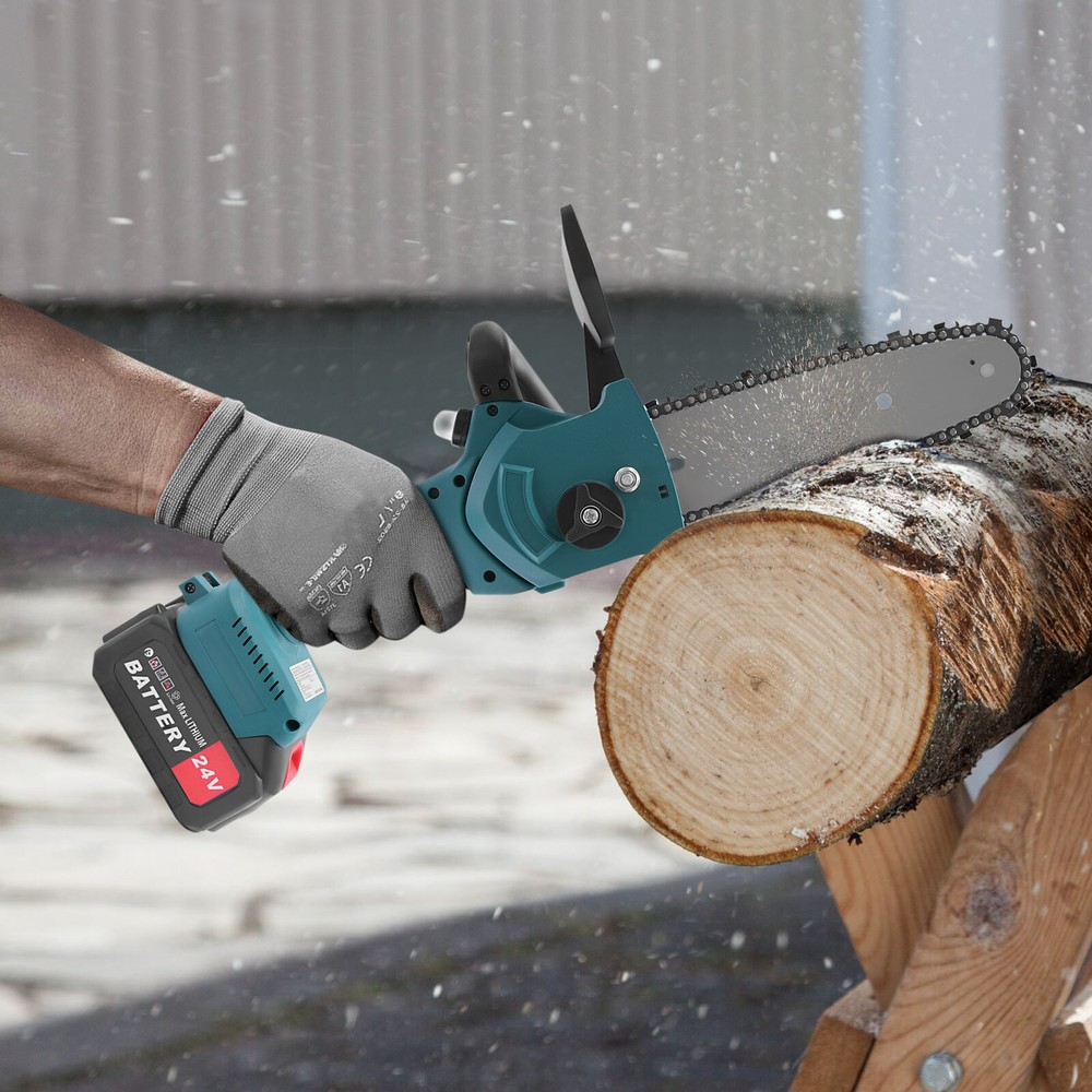 Portable 800W Cordless Mini Chainsaw One-Handed 4360rpm 100-240V