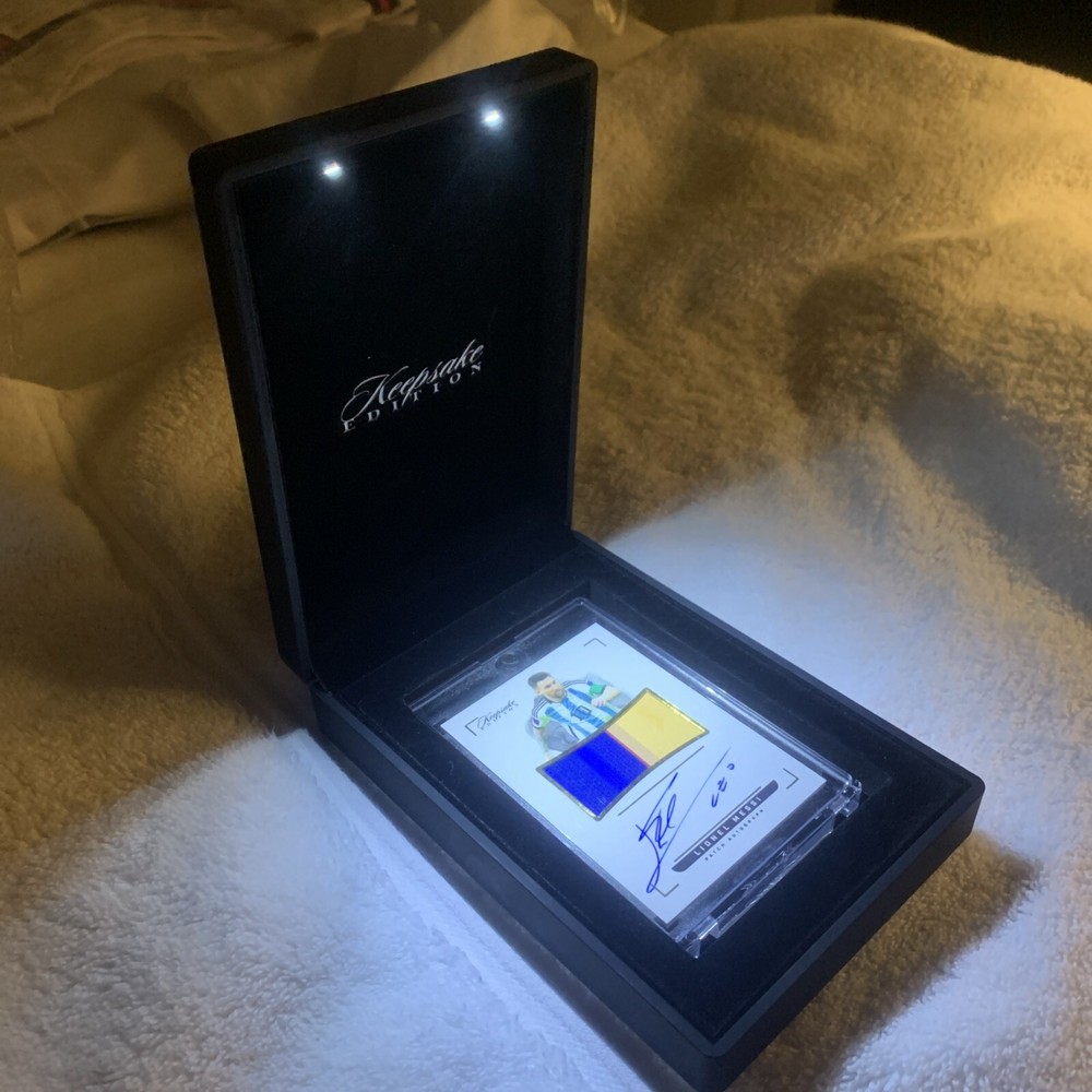 2022 Keepsake Edition Lionel Messi Patch Autograph 26/45