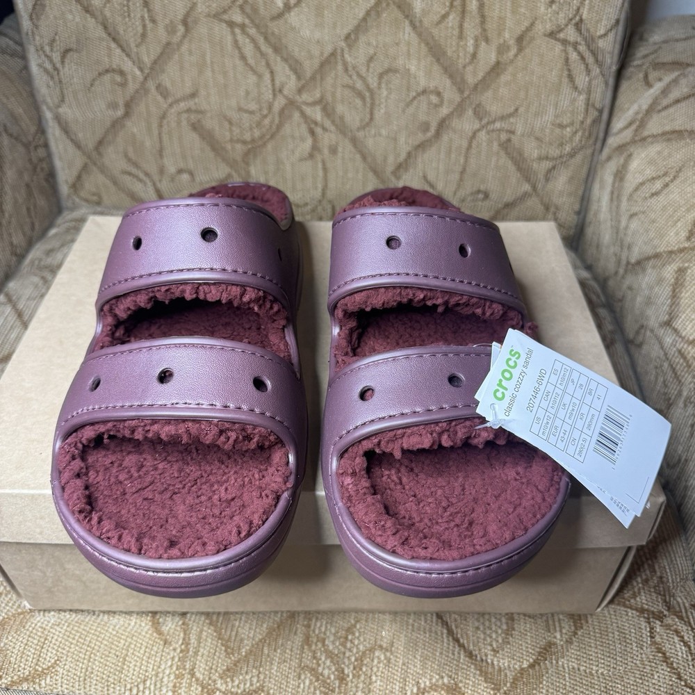 CROCS CLASSIC COZZZY SANDAL Dark Cherry Fuzzy Fur Lined Slippers Slides Men’s 10