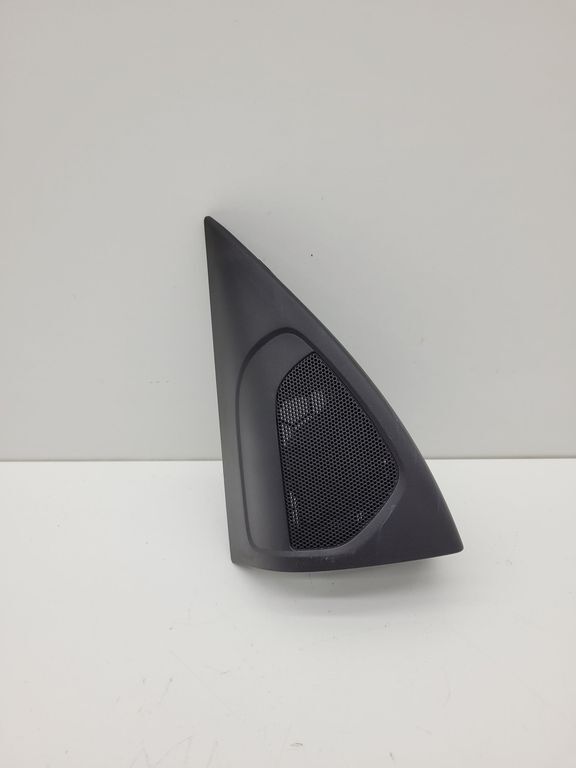 Volvo V60 2012 Front Left Door Tweeter Speaker 8648748 SVJ5266