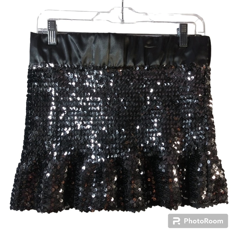 Chocolatte Charcoal Gray Sequin Ruffle Mini Skirt for Holiday & NYE Size S