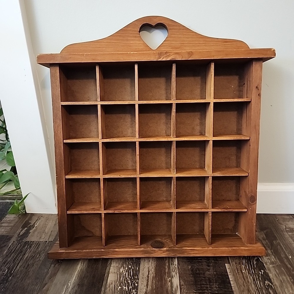 Vintage Wood Heart Cutout Wall Trinket Shelf Cottage Granny Core 18” X 18”