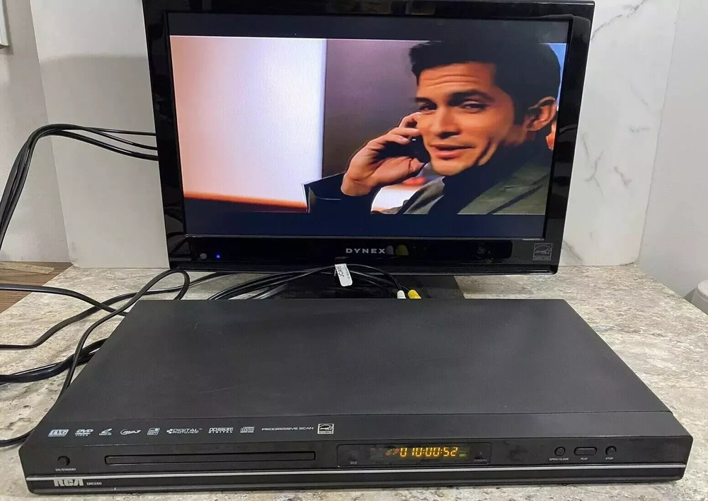 RCA DRC260 DVD CD Player Tested No Remote Works Great Digital