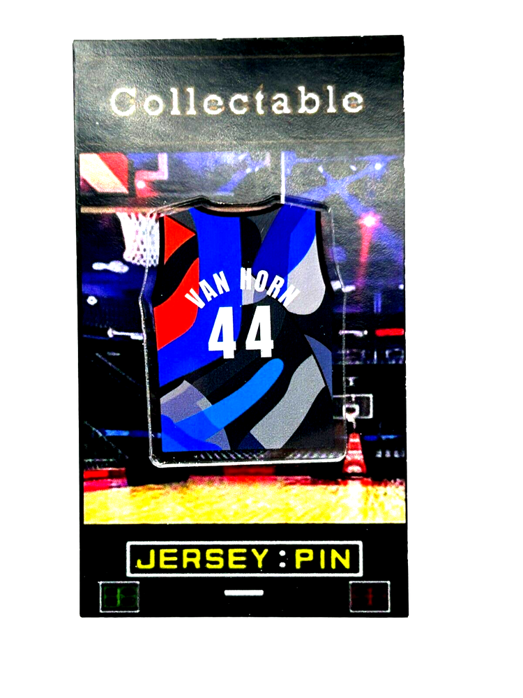 New Jersey Nets Keith Van Horn vintage jersey lapel pin collectible