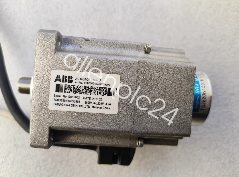 servo motor 3HAC060158-001  brand new FedEx or DHL