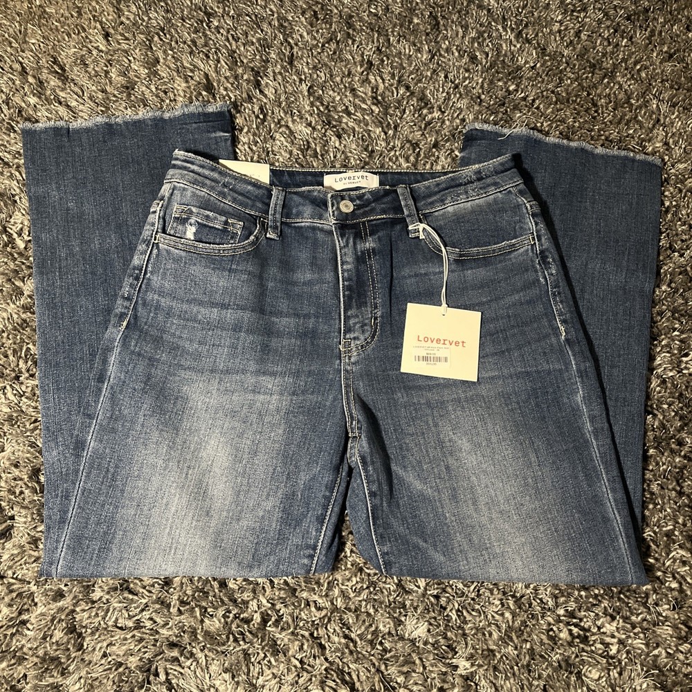 NWT Lovervet Vervet Women’s High Rise Kick Flare Medium Wash Raw Hem 30/11